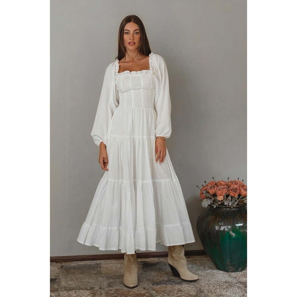 $200 Bali Lane Handmade Linen Evangeline Dress Size M Smocked Tiered Boho Chic